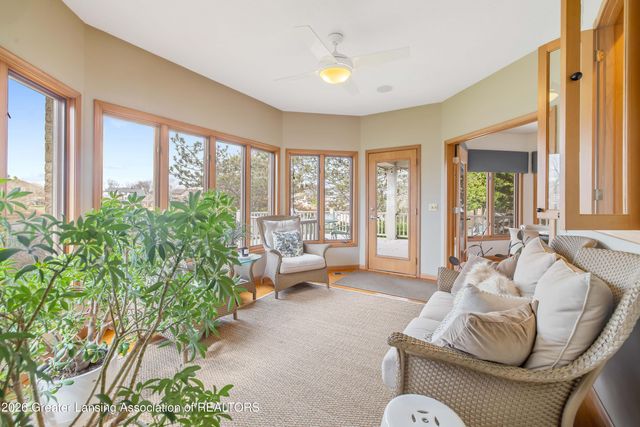 6291 Pine Hollow Drive, East Lansing, MI 48823