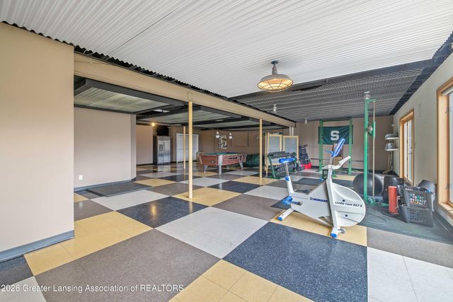 6291 Pine Hollow Drive, East Lansing, MI 48823
