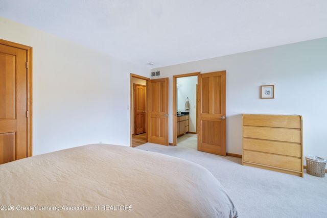 6291 Pine Hollow Drive, East Lansing, MI 48823