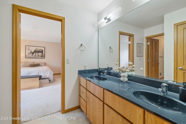 6291 Pine Hollow Drive, East Lansing, MI 48823
