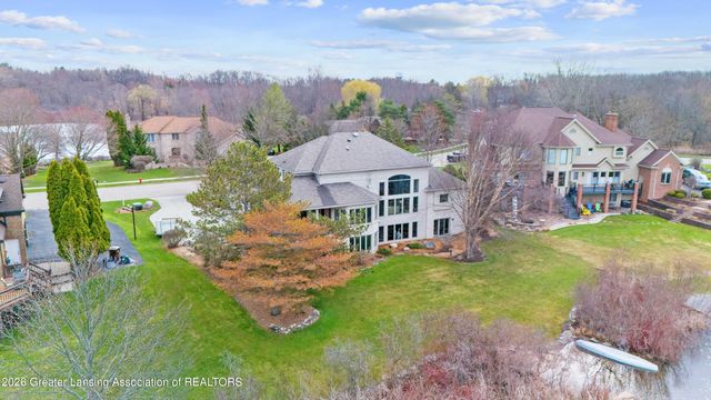 6291 Pine Hollow Drive, East Lansing, MI 48823