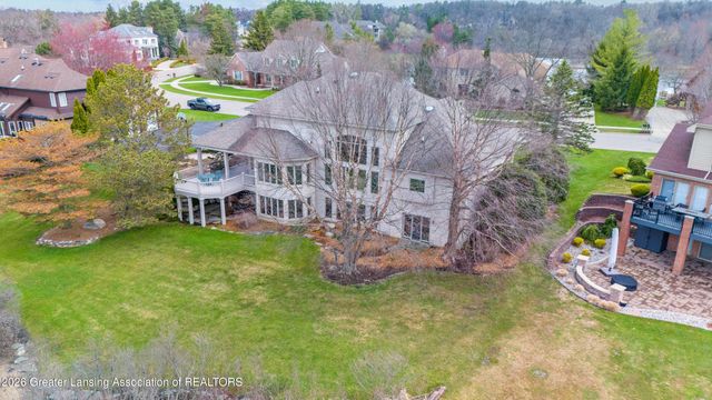 6291 Pine Hollow Drive, East Lansing, MI 48823