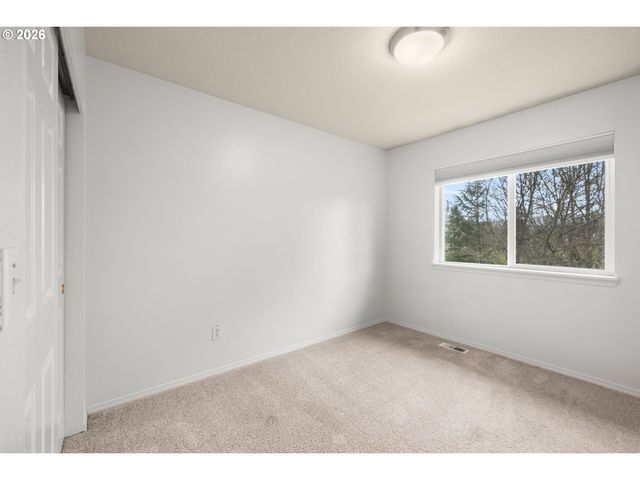 5572 Nw 165TH Pl, Portland, OR 97229