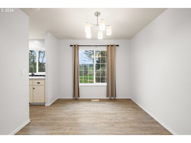 5572 Nw 165TH Pl, Portland, OR 97229