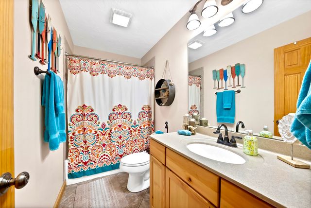 110 Jeffrey Circle, Gun Barrel City, TX 75156