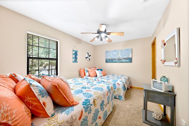 110 Jeffrey Circle, Gun Barrel City, TX 75156