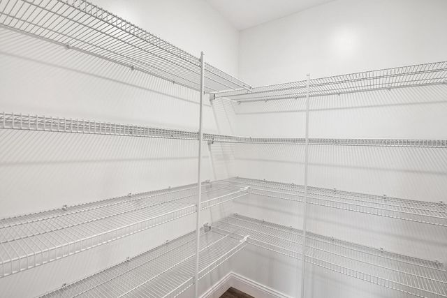 706 Cates Drive, Mahomet, IL 61853