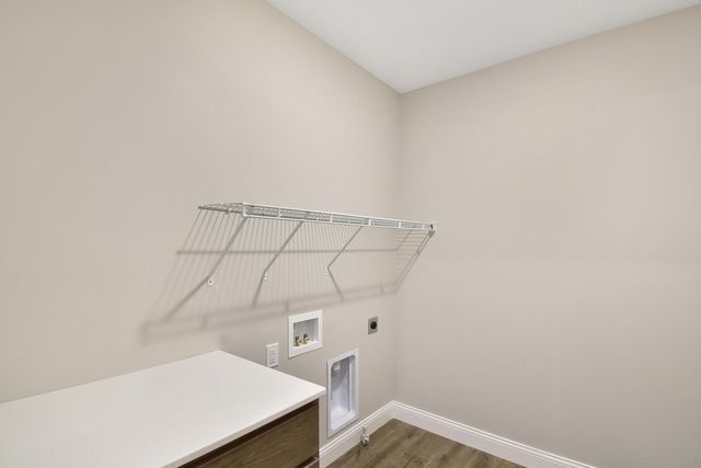 706 Cates Drive, Mahomet, IL 61853