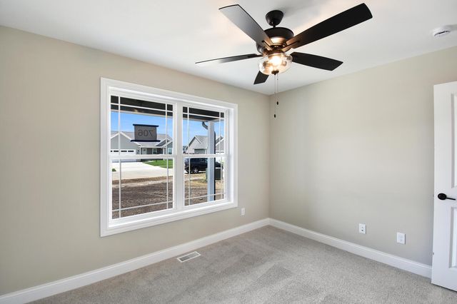 706 Cates Drive, Mahomet, IL 61853