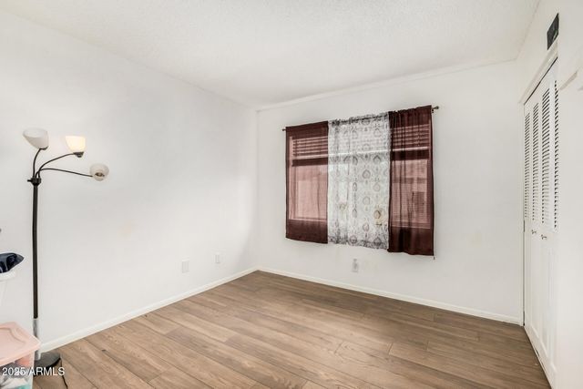 7520 W GLENROSA Avenue, Phoenix, AZ 85033