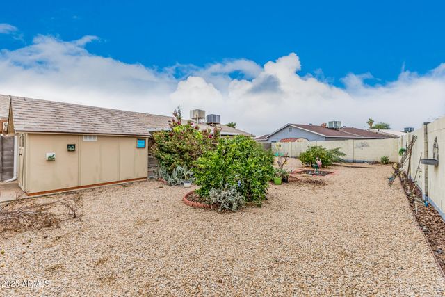 7520 W GLENROSA Avenue, Phoenix, AZ 85033