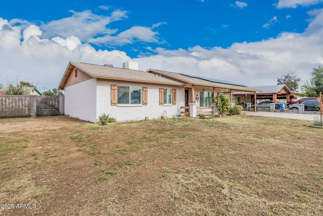 7520 W GLENROSA Avenue, Phoenix, AZ 85033