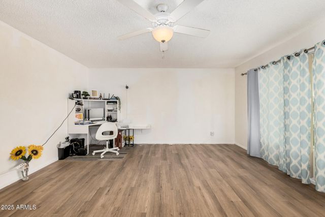 7520 W GLENROSA Avenue, Phoenix, AZ 85033