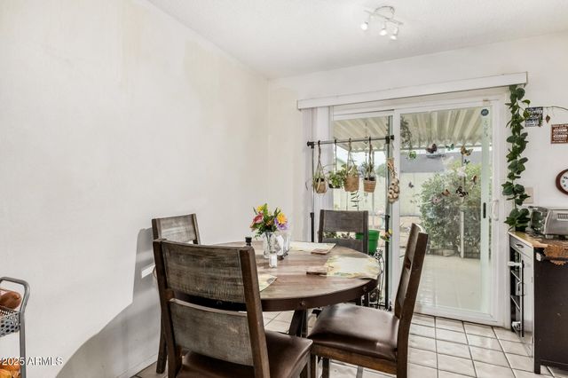 7520 W GLENROSA Avenue, Phoenix, AZ 85033