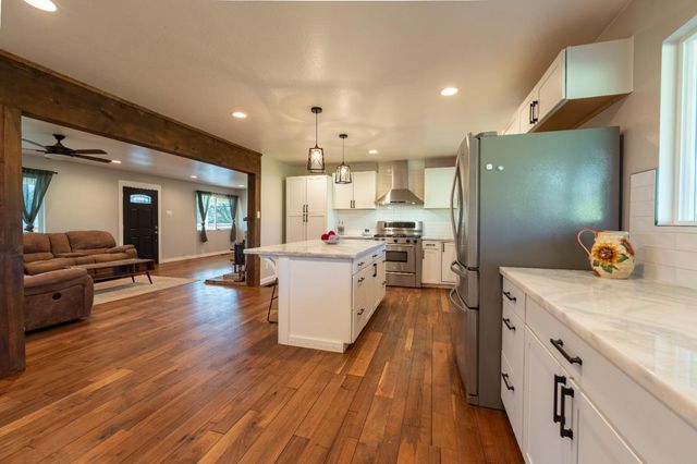 19728 Perimeter Rd, Grass Valley, CA 95949