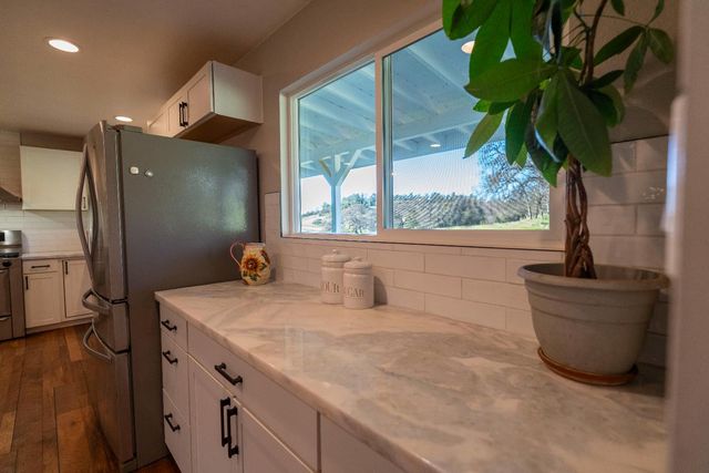 19728 Perimeter Rd, Grass Valley, CA 95949