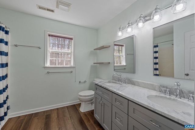 442 W ROSEWOOD DR, Barboursville, VA 22923