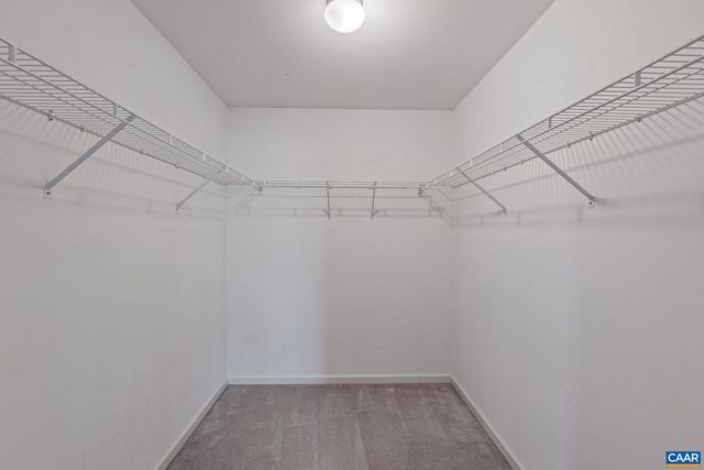 442 W ROSEWOOD DR, Barboursville, VA 22923