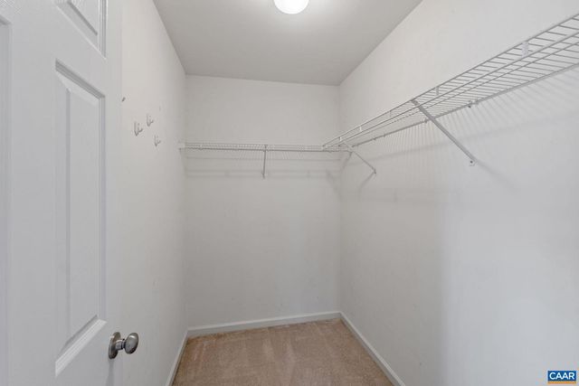 442 W ROSEWOOD DR, Barboursville, VA 22923