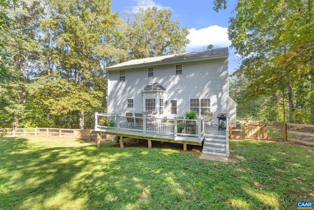 442 W ROSEWOOD DR, Barboursville, VA 22923