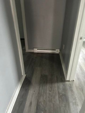2001 Melrose AVE NW, Roanoke, VA 24017