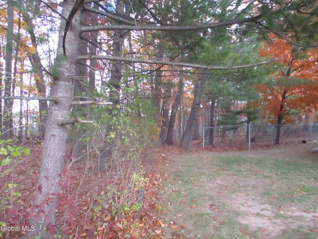 161 Cedarview Lane, Colonie, NY 12189