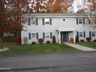 161 Cedarview Lane, Colonie, NY 12189