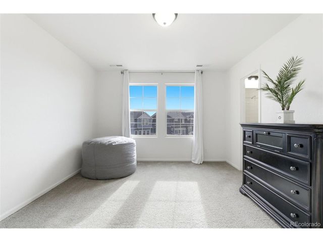 20800 E Beekman Pl, Denver, CO 80249