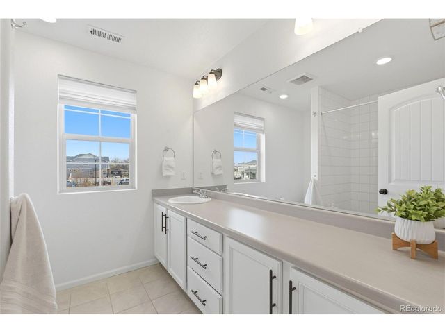 20800 E Beekman Pl, Denver, CO 80249