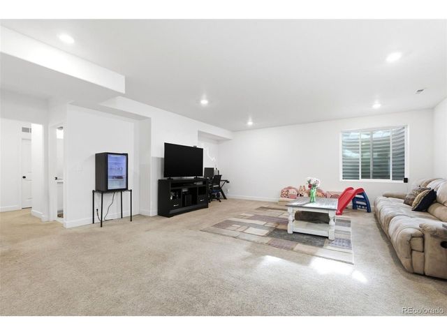 20800 E Beekman Pl, Denver, CO 80249