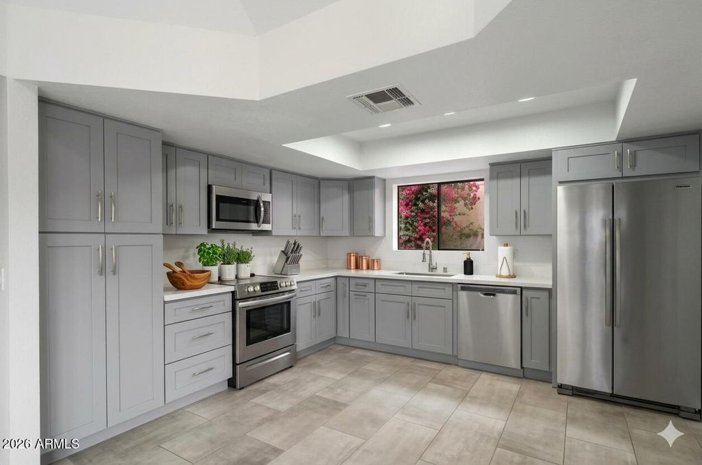 7245 E BUENA TERRA Way, Scottsdale, AZ 85250 — photo 4