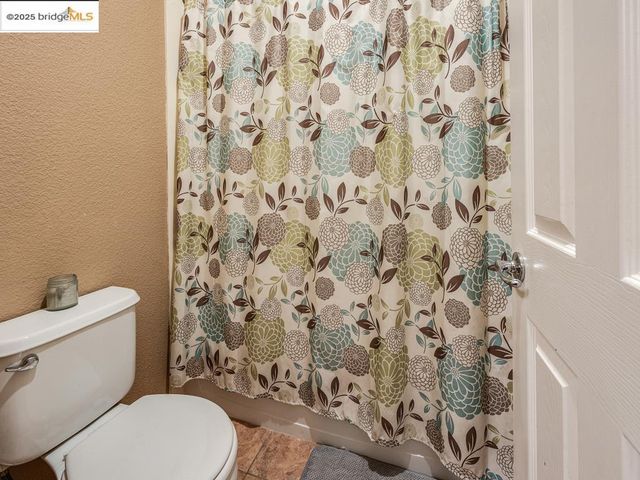 10 Da Vinci Ct, Oakley, CA 94561