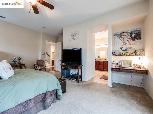 10 Da Vinci Ct, Oakley, CA 94561