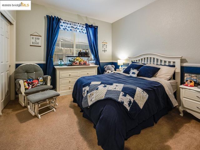 10 Da Vinci Ct, Oakley, CA 94561