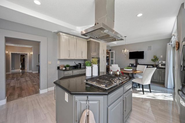 1776 Summer Cloud Ct, Folsom, CA 95630