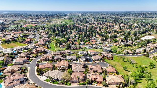 1776 Summer Cloud Ct, Folsom, CA 95630