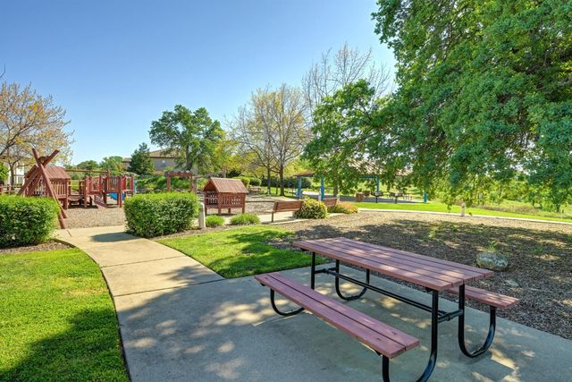 1776 Summer Cloud Ct, Folsom, CA 95630