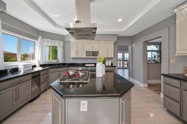 1776 Summer Cloud Ct, Folsom, CA 95630