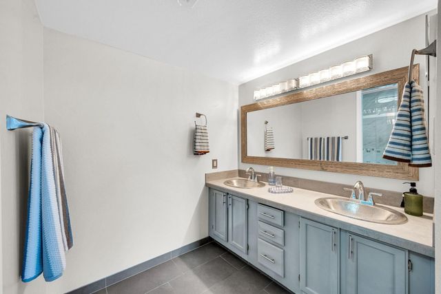 9115 E Purdue Avenue Unit 213, Scottsdale, AZ 85258