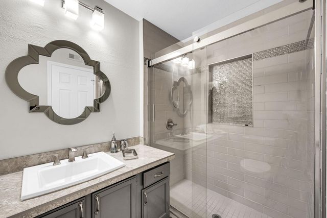 9115 E Purdue Avenue Unit 213, Scottsdale, AZ 85258