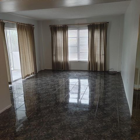 4164 Inverrary Dr 315, Lauderhill, FL 33319