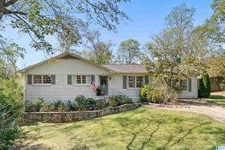 961 SHADY BROOK CIRCLE, Hoover, AL 35226