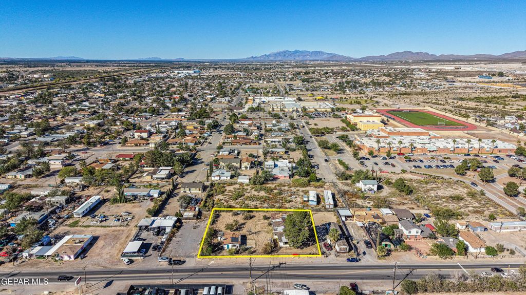 525 TALBOT Avenue, Canutillo, TX 79835