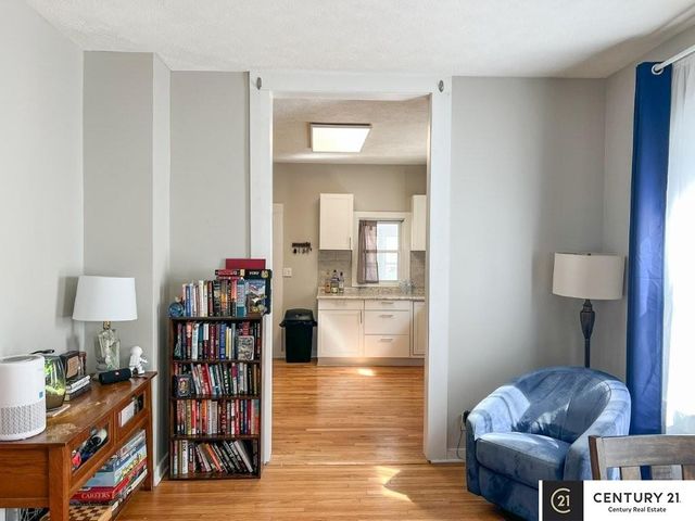 4319 S 27th Street, Omaha, NE 68107