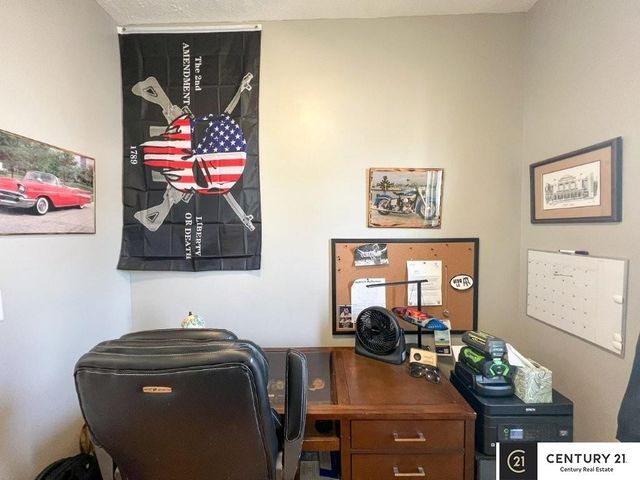 4319 S 27th Street, Omaha, NE 68107