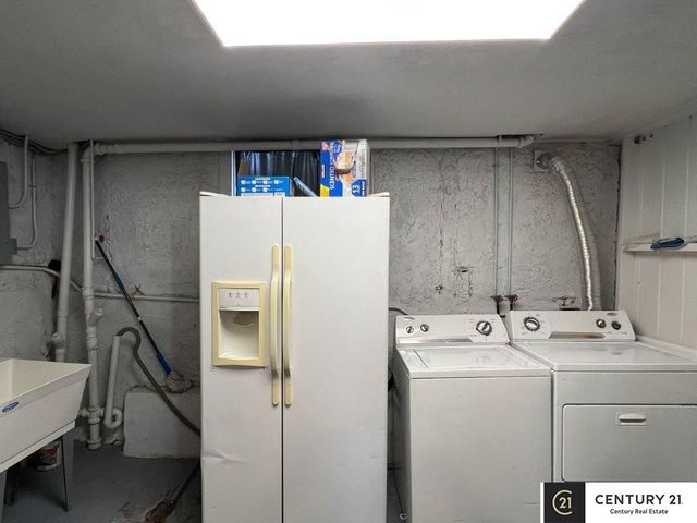 4319 S 27th Street, Omaha, NE 68107