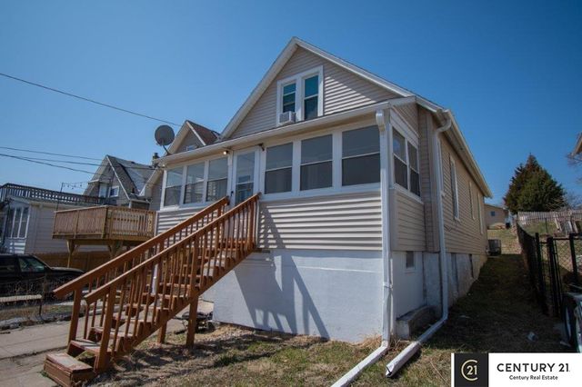 4319 S 27th Street, Omaha, NE 68107