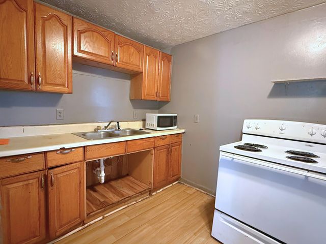 314 W 16th Street, Corbin, KY 40701