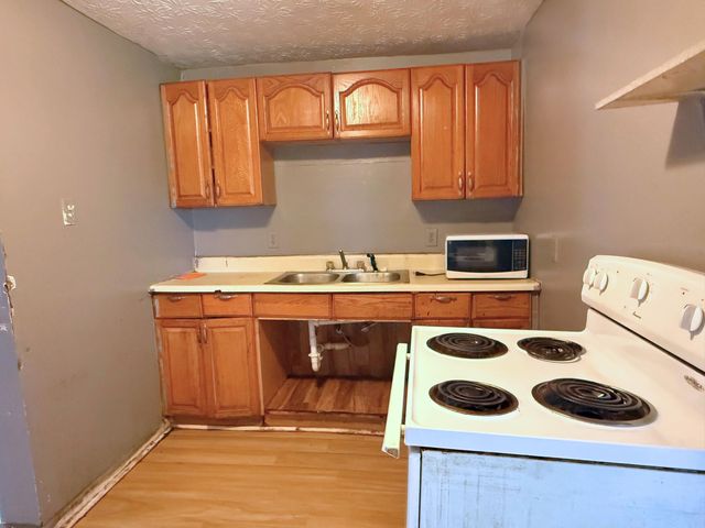 314 W 16th Street, Corbin, KY 40701