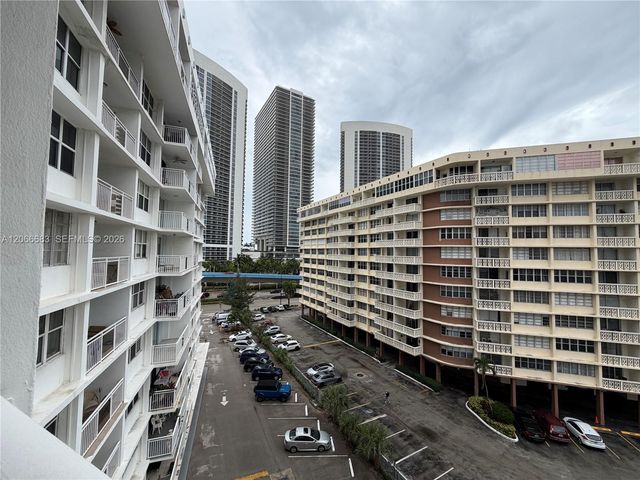 1801 S Ocean Drive 740, Hallandale Beach, FL 33009